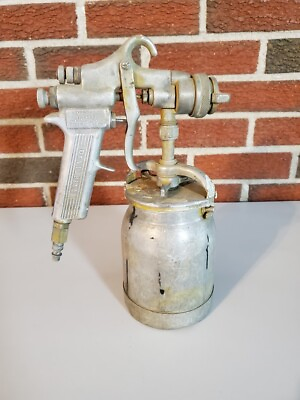 #ad Devilbiss MBC Used Spray Gun With No. 30 Nozzle and Binks Canister $69.99