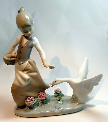 #ad Lladro Figurine quot;AGGRESSIVE GOOSEquot; Goose chasing Girl with Basket w eggs 1288 $134.32