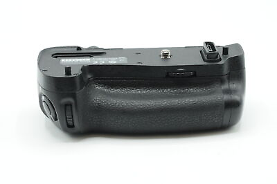 Genuine OEM Nikon MB D16 Multi Power Battery Pack Grip for D750 #578 $56.03