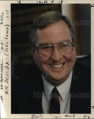 1989 Press Photo Clackamas County Circuit Judge John Lowes ora56098 $10.00