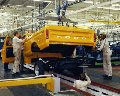 #ad 1973 FORD F100 Assembly Line Photo 226 X $11.33