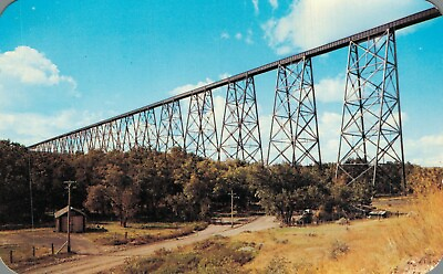 #ad Canada The C.P.R. Railway Bridge Lethbridge Alberta Vintage Postcard 08.09 $4.99