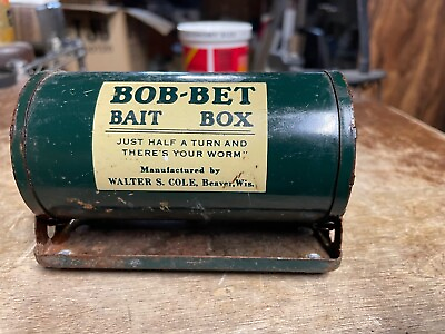#ad Vintage Bob Bet Bait Box Walter S. Cole Beaver Wisconsin $14.00