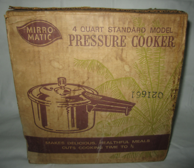 #ad NOS Mirro Matic 4 Quart Standard Model Pressure Cooker # M 0404 57 sealed $149.99