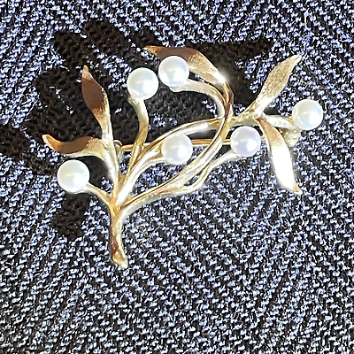 #ad DELICATE AND LOVELY LADIES 14K YELLOW GOLD PIN WITH SPRAY OF PEARLS $245.00