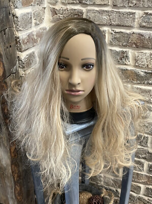 #ad NWOT Synthetic Glueless Long Blonde Ombré Hair #73 $40.00