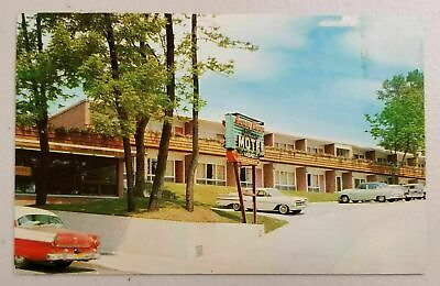 #ad #ad Honey Moon Motel Niagara FallsCanada Old Cars Chrome Postcard Not Posted 1960#x27;s $11.14