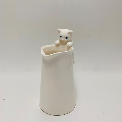 #ad Vintage White Blue eyed Cat Ceramic Creamer Pitcher figural Cat Handle 8oz $19.99