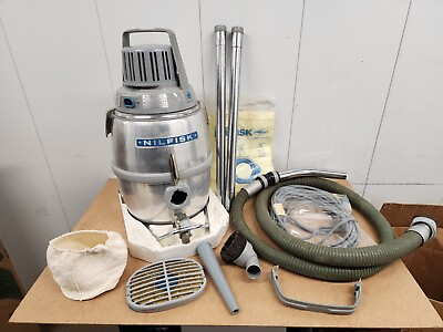 #ad Nilfisk Industrial HEPA Vacuum Cleaner Canister Model GS80 w Hose Wand WORKS $350.00