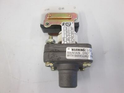 #ad Barksdale E1S H90 P4 Piston Pressure Switch Used $85.00