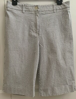 #ad Jones New York Signature Women#x27;s Seersucker Bermuda Pinstripe Shorts Size 6 $9.02