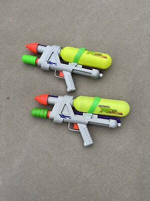 #ad AIR PRESSURE SUPER SOAKER XP55 WATER SQUIRT GUN PREOWNED 2 Squirt Guns Read $24.95