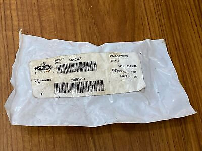 #ad New OEM Mack Pressure Switch 20791291 NOS Fast Free Ship PD $37.49